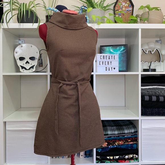 Handmade houndstooth dress - Picture 1 of 3